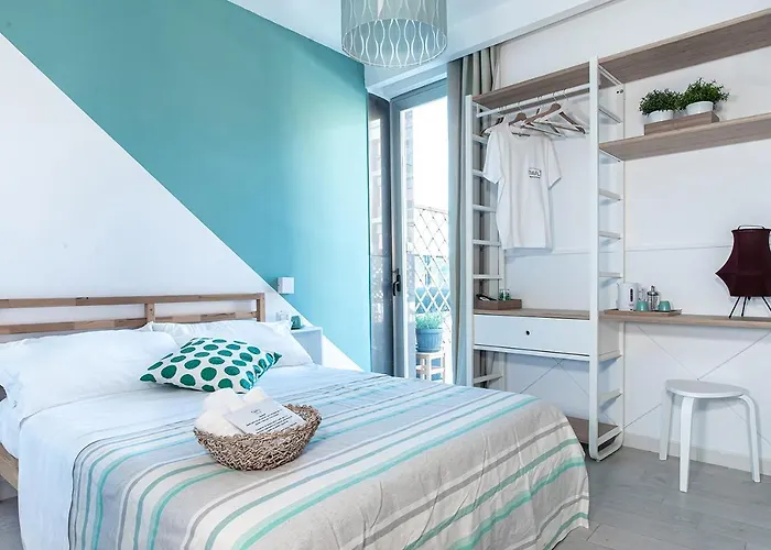 Pc Boutique H, Sea View By Clapa GroupHotel Napoli